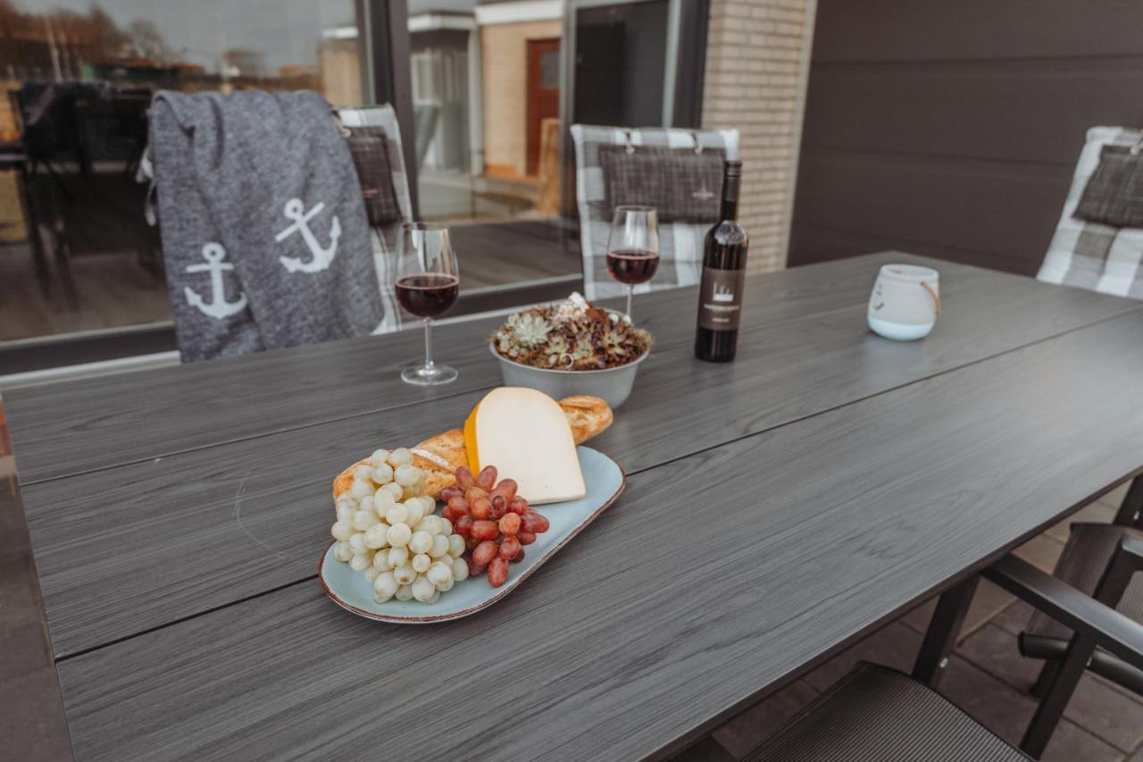 Deine Meerzeit Büsum Esterno foto